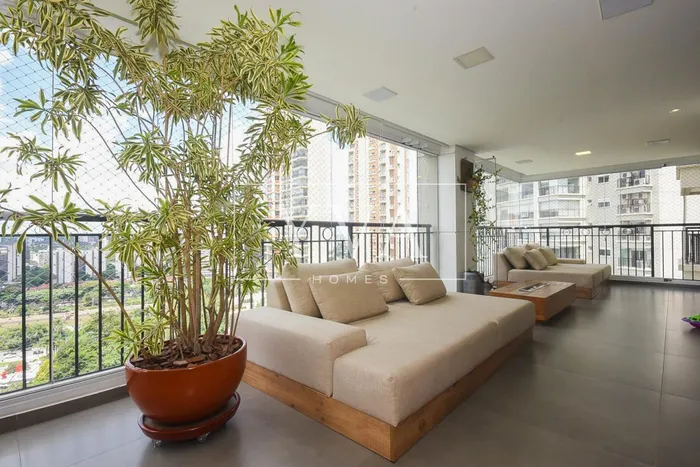 Apartamento com 3 suítes à venda em Panamby, São Paulo, por R$ 3.990.000 Imagem 3