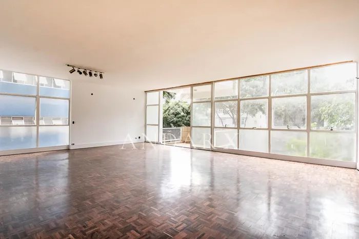 Apartamento com 1 suítes à venda em Santa Cecília, São Paulo, por R$ 2.200.000