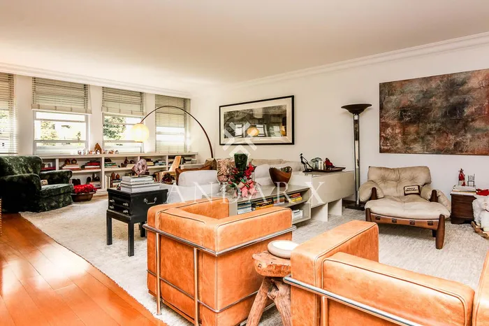 Apartamento com 2 suítes à venda em Santa Cecília, São Paulo, por R$ 2.600.000