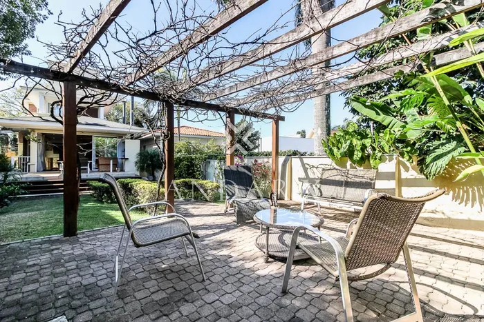 Casa com 4 suítes à venda em Sumaré, São Paulo, por R$ 3.500.000 Imagem 2