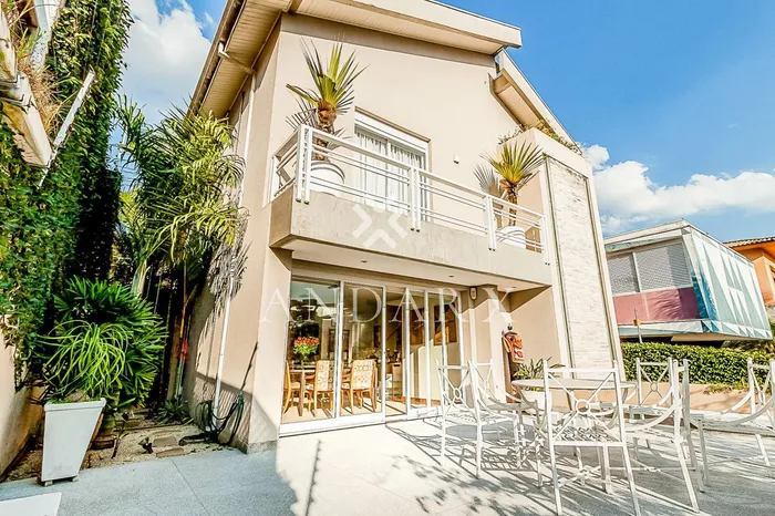 Casa com 4 suítes à venda em Sumaré, São Paulo, por R$ 4.500.000