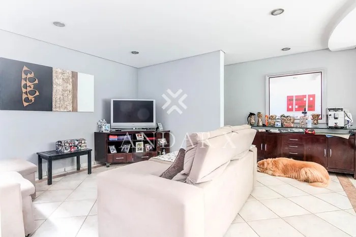 Casa com 1 suítes à venda em Vila Madalena, São Paulo, por R$ 3.000.000 Imagem 3