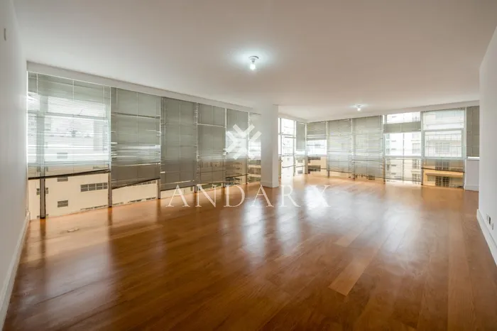 Apartamento com 1 suítes à venda em Santa Cecília, São Paulo, por R$ 2.860.000