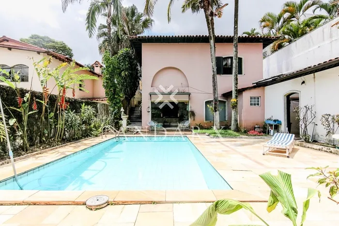 Casa com 1 suítes à venda em Sumaré, São Paulo, por R$ 2.250.000