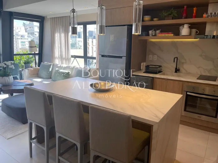 Duplex com 1 suítes à venda em Jardim América, São Paulo, por R$ 3.100.000 Imagem 2