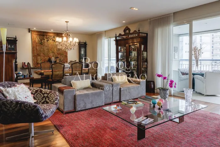 Apartamento com 4 suítes à venda em Vila Nova Conceição, São Paulo, por R$ 11.800.000 Imagem 3