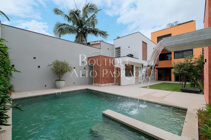 Casa com 5 suítes à venda em Jardim Paulista, São Paulo, por R$ 13.000.000