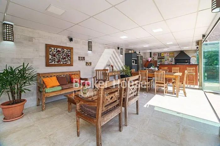 Casa com 2 suítes à venda em Alto da Boa Vista, São Paulo, por R$ 2.890.000 Imagem 2