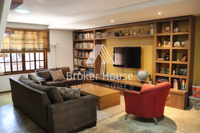 Casa com 1 suítes à venda em Granja Julieta, São Paulo, por R$ 1.190.000