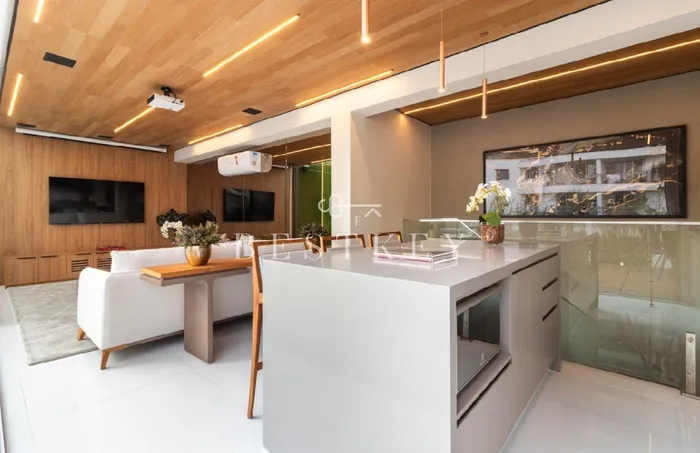 Cobertura com 2 suítes à venda em Itaim Bibi, São Paulo, por R$ 12.000.000