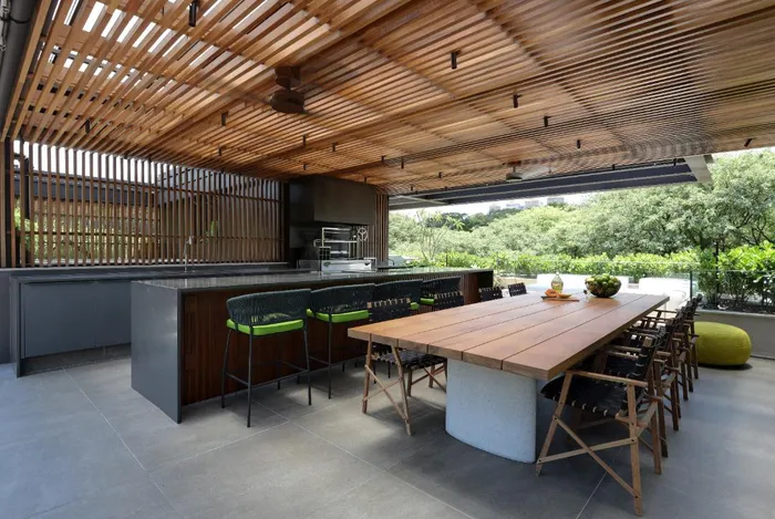 Casa de condomínio com 4 suítes à venda em Alto de Pinheiros, São Paulo, por R$ 21.500.000