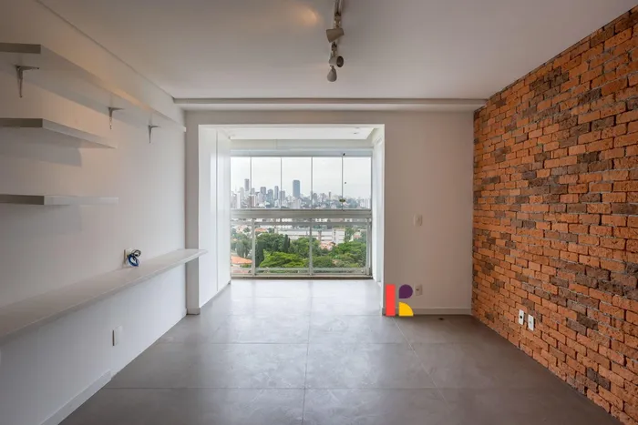 Cobertura com 1 suítes à venda em Alto De Pinheiros, São Paulo, por R$ 2.300.000 Imagem 2