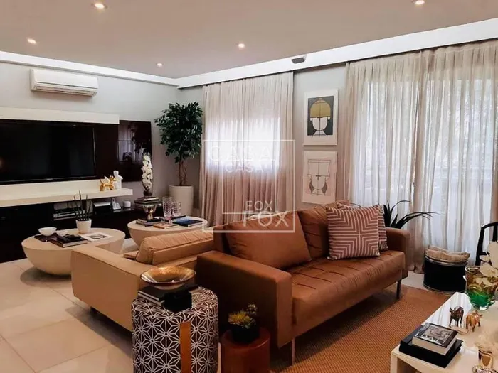 Apartamento com 3 suítes à venda em Moema, São Paulo, por R$ 2.850.000 Imagem 3