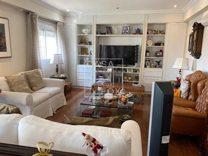 Apartamento com 2 suítes à venda em Moema, São Paulo, por R$ 3.000.000 Imagem 3