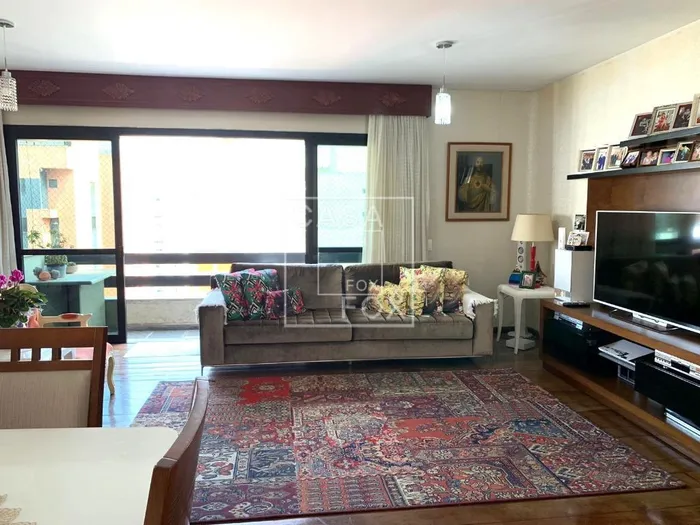 Apartamento com 2 suítes à venda em Moema, São Paulo, por R$ 2.300.000 Imagem 2
