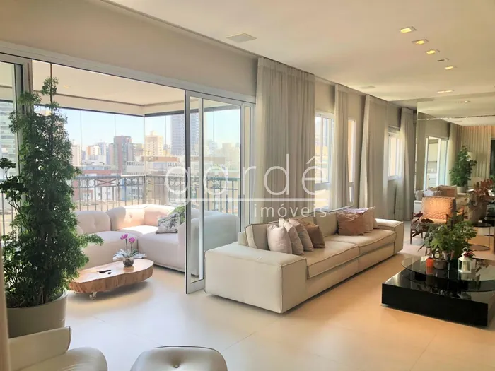 Apartamento com 3 suítes à venda em Vila Nova Conceição, São Paulo, por R$ 6.200.000 Imagem 3