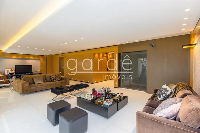 Apartamento com 4 suítes à venda em Moema, São Paulo, por R$ 11.899.000 Imagem 3