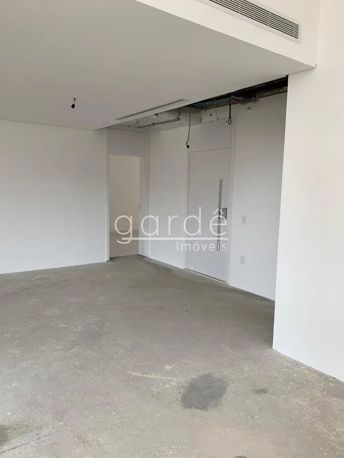 Apartamento com 4 suítes à venda em Vila Olímpia, São Paulo, por R$ 14.980.000 Imagem 3