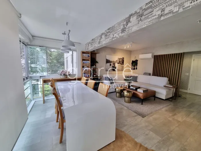 Apartamento com 3 suítes à venda em Vila Olímpia, São Paulo, por R$ 3.890.000