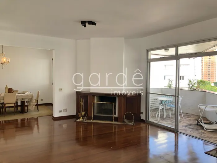 Apartamento com 2 suítes à venda em Moema, São Paulo, por R$ 2.390.000 Imagem 3