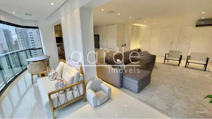 Apartamento com 2 suítes à venda em Moema, São Paulo, por R$ 3.500.000 Imagem 2