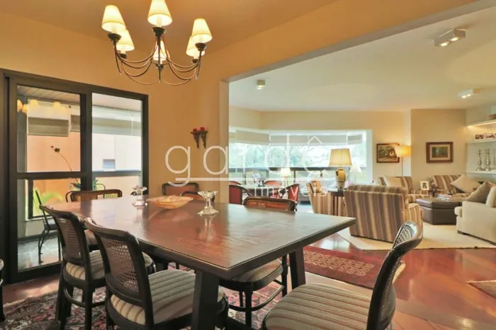 Apartamento com 4 suítes à venda em Moema, São Paulo, por R$ 3.350.000 Imagem 3