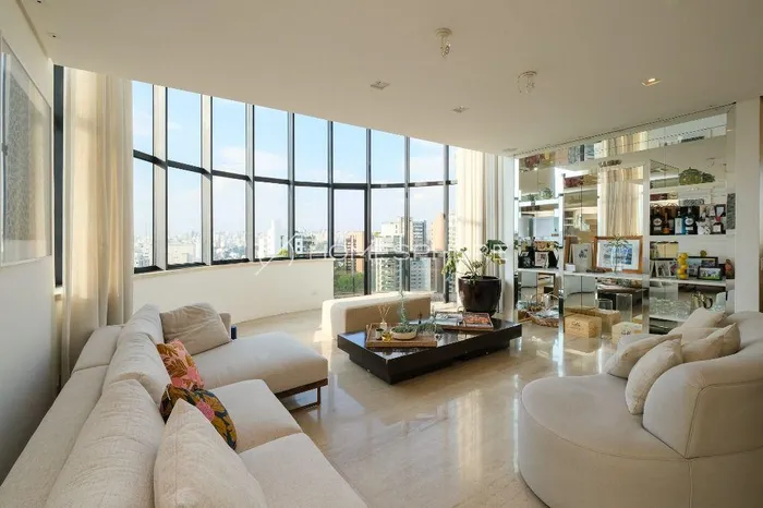 Cobertura com 4 suítes à venda em Vila Nova Conceição, São Paulo, por R$ 15.500.000 Imagem 2