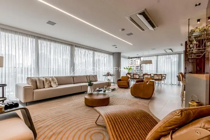 Apartamento com 3 suítes à venda em Itaim Bibi, São Paulo, por R$ 12.990.000 Imagem 2