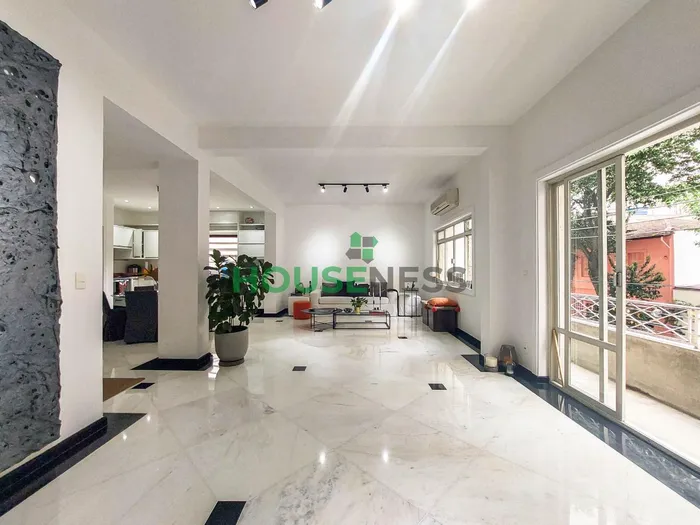 Apartamento com 1 suítes à venda em Jardim América, São Paulo, por R$ 2.350.000