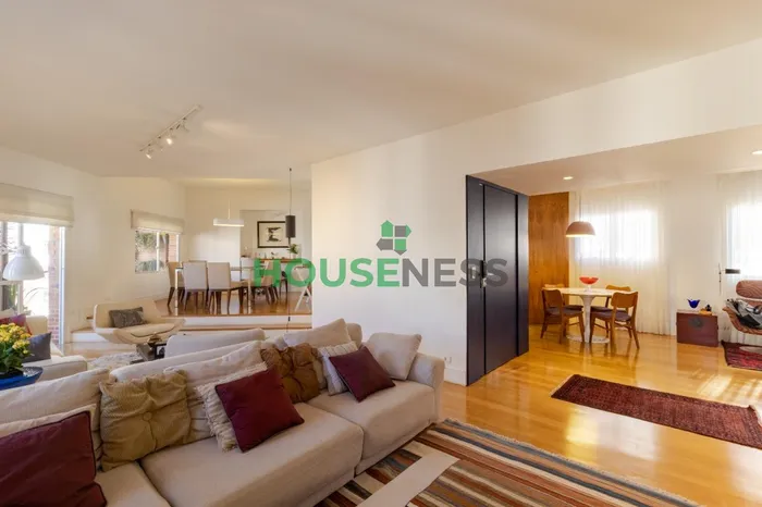 Apartamento com 3 suítes à venda em Itaim Bibi, São Paulo, por R$ 3.800.000