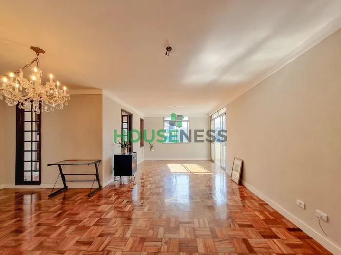 Apartamento com 1 suítes à venda em Jardim América, São Paulo, por R$ 2.200.000 Imagem 2