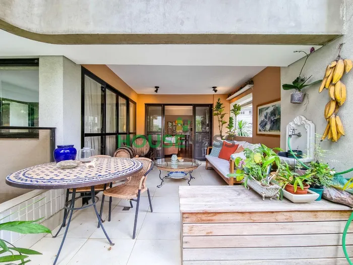 Apartamento com 4 suítes à venda em Itaim Bibi, São Paulo, por R$ 6.000.000 Imagem 2