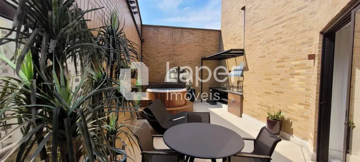 Cobertura com 3 suítes à venda em Higienópolis, São Paulo, por R$ 3.900.000