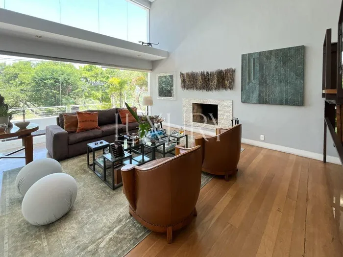 Casa com 4 suítes à venda em Alto de Pinheiros, São Paulo, por R$ 8.960.000 Imagem 3