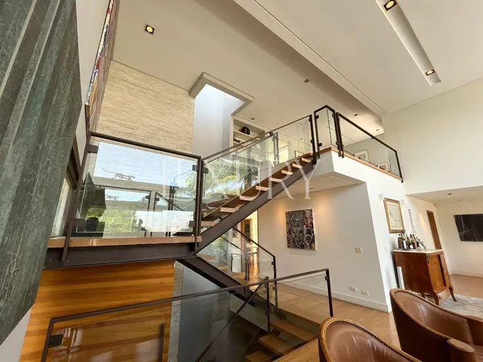 Casa com 4 suítes à venda em Alto de Pinheiros, São Paulo, por R$ 8.960.000