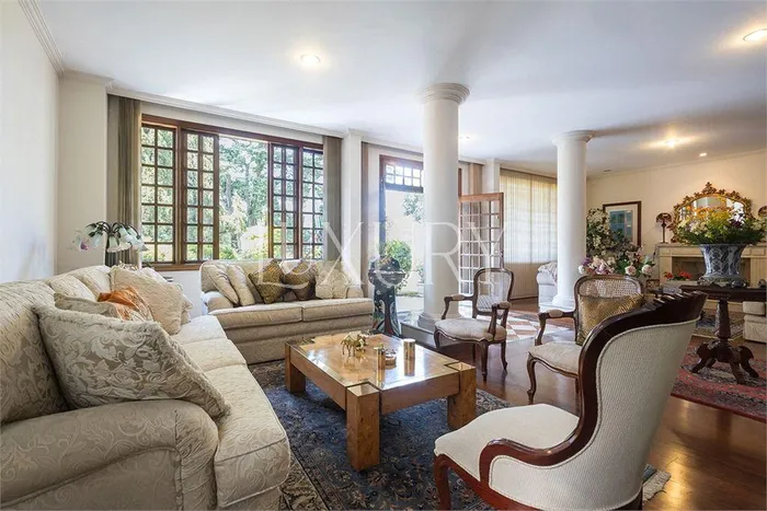 Casa com 4 suítes à venda em Vila Madalena, São Paulo, por R$ 7.500.000