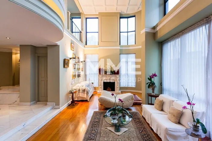 Cobertura com 3 suítes à venda em Moema, São Paulo, por R$ 9.700.000