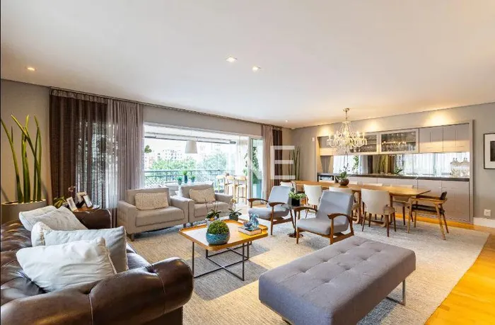 Apartamento com 4 suítes à venda em Itaim Bibi, São Paulo, por R$ 7.980.000 Imagem 2