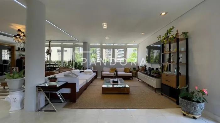 Apartamento com 1 suítes à venda em Jardim América, São Paulo, por R$ 2.700.000 Imagem 3