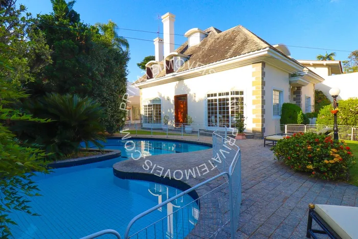 Casa com 3 suítes à venda em Morumbi, São Paulo, por R$ 3.000.000