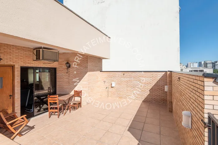 Cobertura com 3 suítes à venda em Pinheiros, São Paulo, por R$ 1.850.000