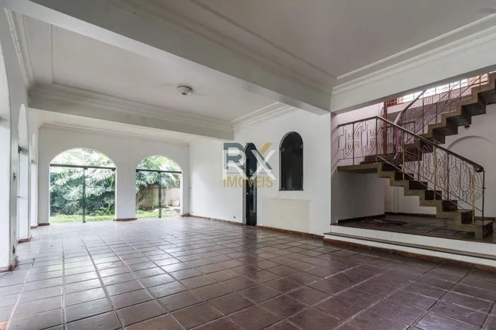 Casa com 3 suítes à venda em Pacaembu, São Paulo, por R$ 3.500.000 Imagem 2
