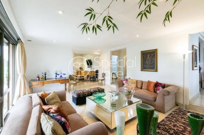 Apartamento com 3 suítes à venda em Moema Índios, São Paulo, por R$ 3.200.000