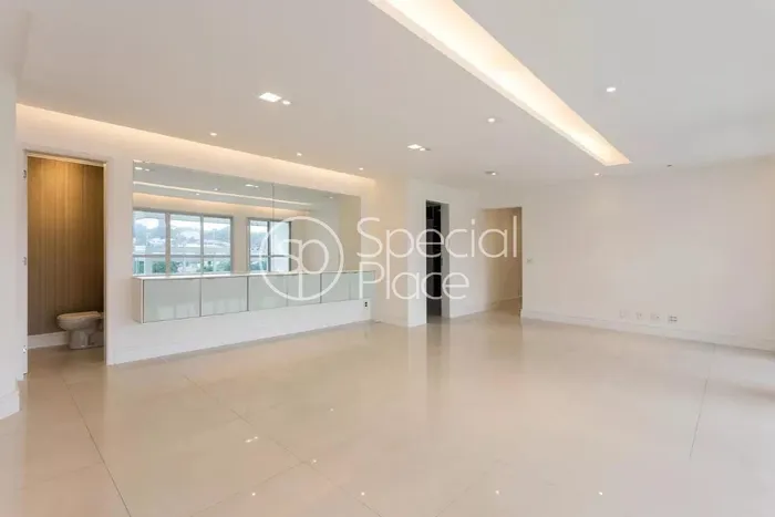 Apartamento com 3 suítes à venda em Campo Belo, São Paulo, por R$ 2.200.000 Imagem 3