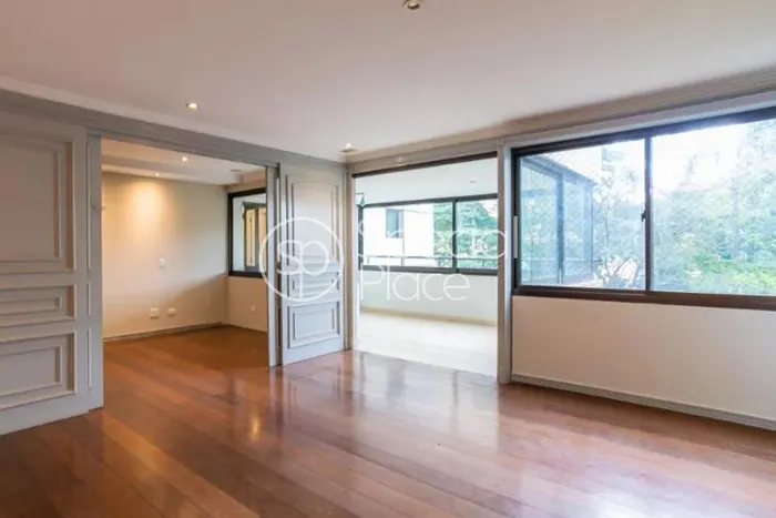 Apartamento com 3 suítes à venda em Real Parque, São Paulo, por R$ 2.200.000 Imagem 2