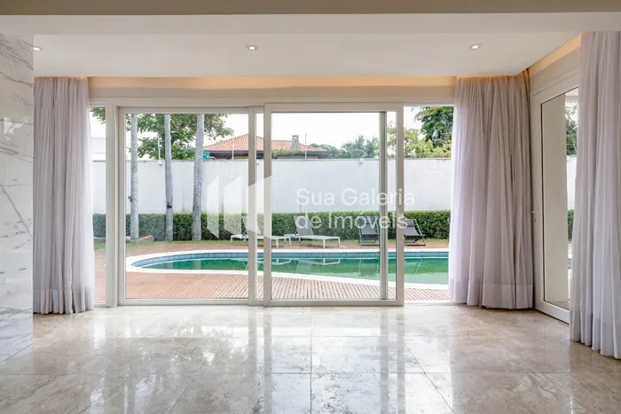 Casa com 4 suítes à venda em Jardim América, São Paulo, por R$ 26.000.000 Imagem 2