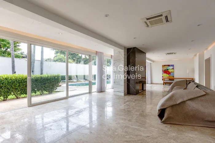 Casa com 4 suítes à venda em Jardim América, São Paulo, por R$ 26.000.000 Imagem 3