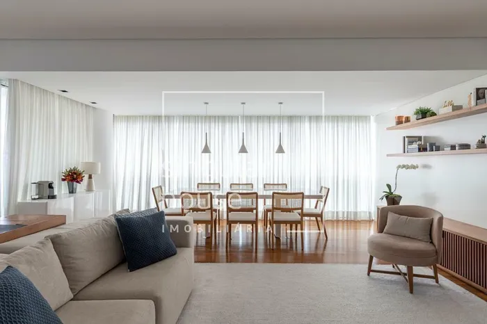 Apartamento com 2 suítes à venda em Vila Olímpia, São Paulo, por R$ 3.300.000 Imagem 2