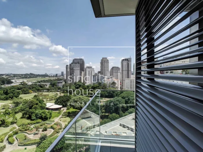 Apartamento com 4 suítes à venda em Itaim Bibi, São Paulo, por R$ 46.720.000