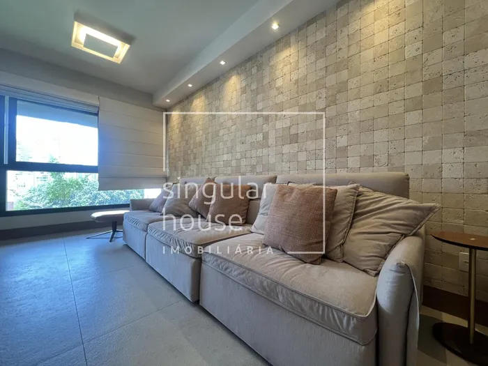 Apartamento com 2 suítes à venda em Vila Olímpia, São Paulo, por R$ 3.300.000 Imagem 2